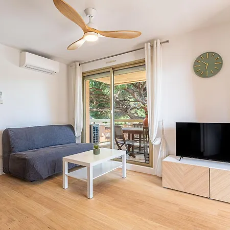 Les Regates-8 By Interhome Hyeres